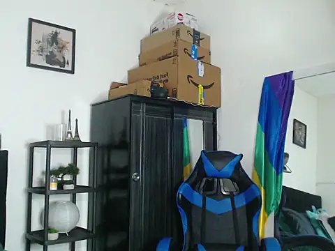 Gael Jones online show from September 14, 2025, 6:03 am