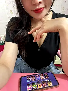 Snapshot of Lissa_xinh09 chatting on November 3, 2025, 2:42 pm Lissa xinh09 online show from November 3, 2025, 2:42 pm