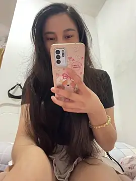 Snapshot of Lissa_xinh09 chatting on October 14, 2025, 1:39 am Lissa xinh09 online show from October 14, 2025, 1:39 am