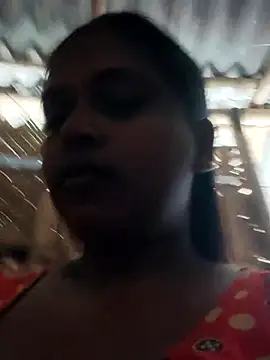 Hot-Show2 online show from November 8, 2025, 5:22 am