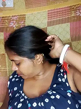 Hot-Show2 online show from March 20, 2026, 4:08 pm