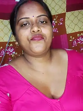 Hot-Show2 online show from April 2, 2026, 7:42 pm