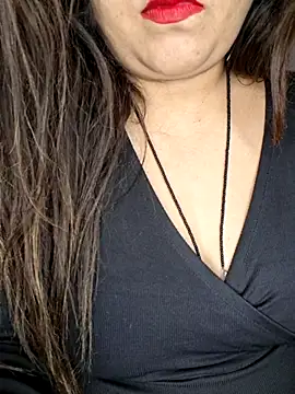 Snapshot of indian-hotmilfs chatting on February 22, 2026, 7:48 pm indian-hotmilfs online show from February 22, 2026, 7:48 pm