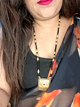 indian-hotmilfs online show from March 14, 2026, 4:24 pm