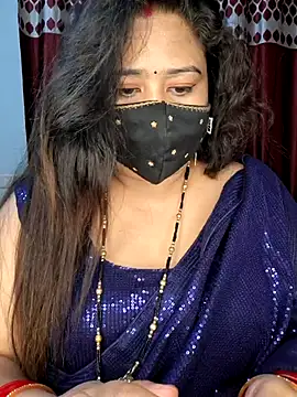 Snapshot of indian-hotmilfs chatting on July 9, 2026, 4:17 pm indian-hotmilfs online show from July 9, 2026, 4:17 pm