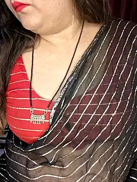Snapshot of indian-hotmilfs chatting on April 23, 2026, 7:26 pm indian-hotmilfs online show from April 23, 2026, 7:26 pm