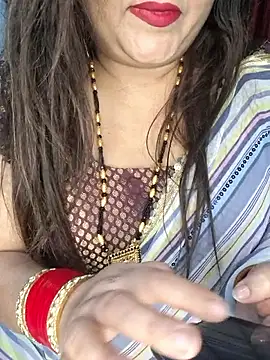 Snapshot of indian-hotmilfs chatting on December 20, 2025, 3:48 pm indian-hotmilfs online show from December 20, 2025, 3:48 pm