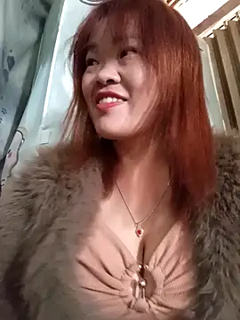 sukabae00 online show from November 3, 2025, 3:12 am