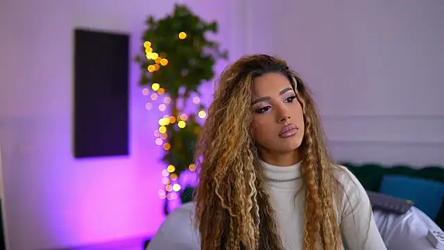 SiennaRuh online show from March 5, 2026, 10:12 am