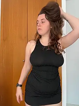 TenderLaGlamor online show from February 28, 2026, 11:54 am