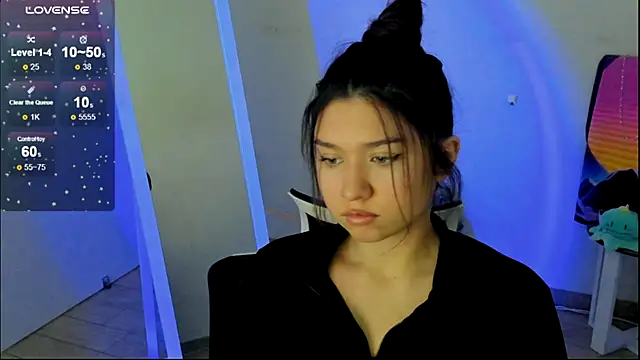 Sandra Curly online show from November 23, 2025, 11:26 pm