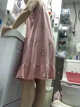 Snapshot of cgooh-611 chatting on November 6, 2025, 5:17 pm cgooh-611 online show from November 6, 2025, 5:17 pm