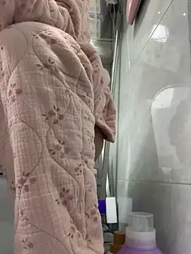 Snapshot of cgooh-611 chatting on November 18, 2025, 5:00 am cgooh-611 online show from November 18, 2025, 5:00 am