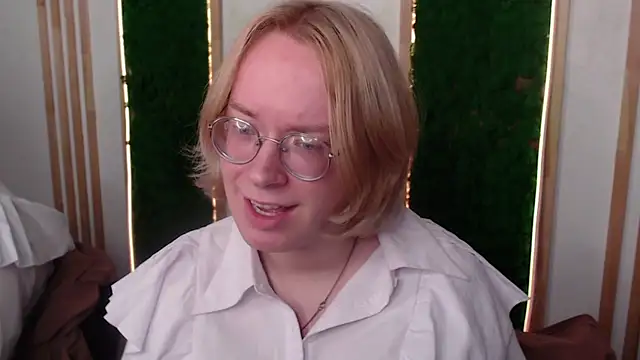 Snapshot of Amanda_Butlerr chatting on June 18, 2026, 12:10 pm Amanda Butlerr online show from June 18, 2026, 12:10 pm