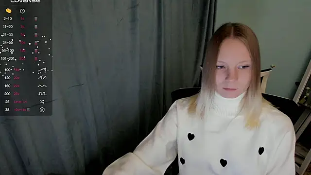 Snapshot of Kassandra_XX chatting on October 18, 2025, 6:26 am Kassandra XX online show from October 18, 2025, 6:26 am