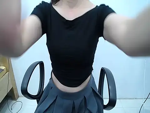 Snapshot of _Lady- chatting on May 15, 2026, 8:18 pm Lady- online show from May 15, 2026, 8:18 pm