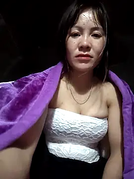 Snapshot of TinTim02 chatting on February 27, 2026, 11:04 pm TinTim02 online show from February 27, 2026, 11:04 pm