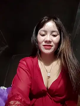 Snapshot of TinTim02 chatting on February 18, 2026, 5:53 pm TinTim02 online show from February 18, 2026, 5:53 pm