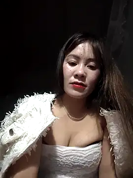 Snapshot of TinTim02 chatting on February 6, 2026, 2:24 pm TinTim02 online show from February 6, 2026, 2:24 pm