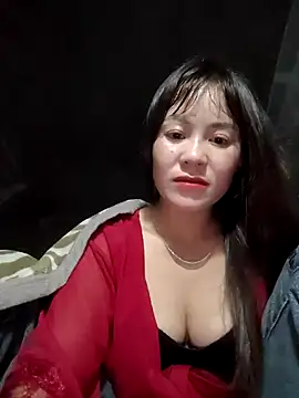 Snapshot of TinTim02 chatting on February 13, 2026, 10:32 pm TinTim02 online show from February 13, 2026, 10:32 pm