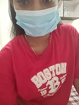 Snapshot of angle-priya chatting on August 2, 2026, 7:44 pm angle-priya online show from August 2, 2026, 7:44 pm