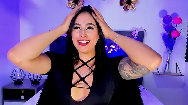 Snapshot of SagiraBelle chatting on February 2, 2026, 5:01 pm SagiraBelle online show from February 2, 2026, 5:01 pm