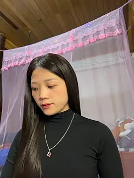 Snapshot of thaoyeuuu chatting on November 22, 2025, 12:26 pm thaoyeuuu online show from November 22, 2025, 12:26 pm