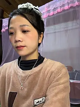 Snapshot of thaoyeuuu chatting on November 14, 2025, 12:20 pm thaoyeuuu online show from November 14, 2025, 12:20 pm