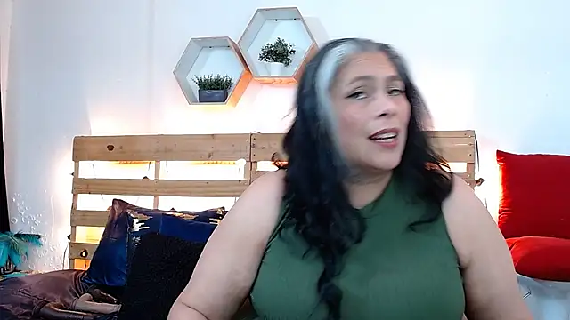 Snapshot of sheila_reeves2772 chatting on October 1, 2025, 4:55 pm sheila reeves2772 online show from October 1, 2025, 4:55 pm