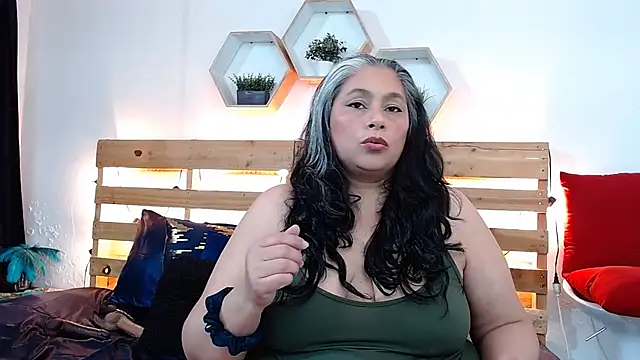 Snapshot of sheila_reeves2772 chatting on September 25, 2025, 4:46 pm sheila reeves2772 online show from September 25, 2025, 4:46 pm
