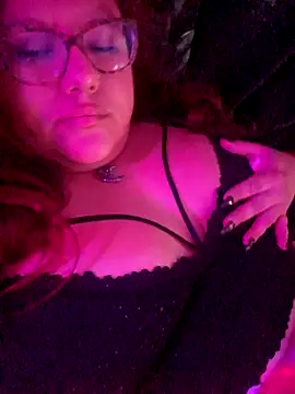 Snapshot of Paoxi98 chatting on October 12, 2025, 5:14 pm Paoxi98 online show from October 12, 2025, 5:14 pm