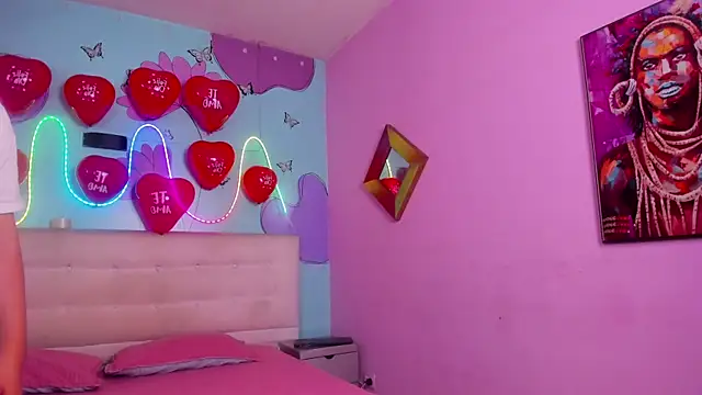 Ethan N Abby online show from September 12, 2025, 8:08 pm