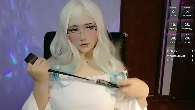 Snapshot of Livelle69 chatting on November 9, 2025, 3:10 am Livelle69 online show from November 9, 2025, 3:10 am