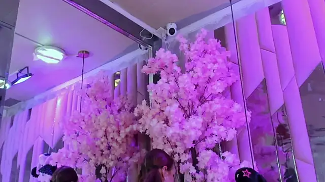 Snapshot of TessaCooper1 chatting on November 9, 2025, 9:41 pm TessaCooper1 online show from November 9, 2025, 9:41 pm