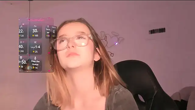 kristal joi dl online show from October 4, 2025, 12:28 pm