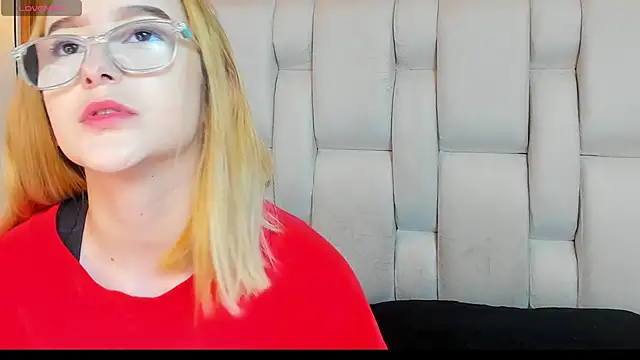 kristal joi dl online show from November 17, 2025, 12:20 pm