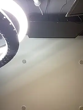 Bellissa  online show from February 26, 2026, 2:17 pm