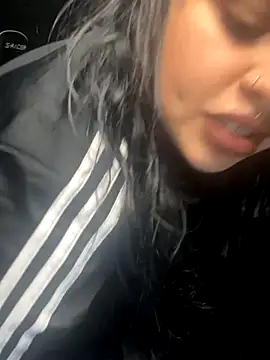 chicanachic13 online show from October 24, 2025, 6:23 am