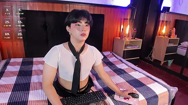 Snapshot of Creamy_Angelo chatting on October 1, 2025, 3:55 am Creamy Angelo online show from October 1, 2025, 3:55 am