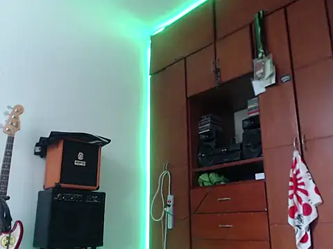 Snapshot of Diego__Barbarie__ chatting on September 30, 2025, 7:42 pm Diego Barbarie online show from September 30, 2025, 7:42 pm