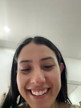 Snapshot of Victoria_alson chatting on June 19, 2026, 4:02 pm Victoria alson online show from June 19, 2026, 4:02 pm
