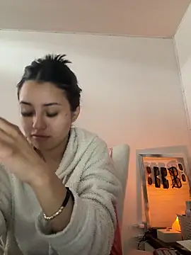 Victoria alson online show from September 27, 2025, 2:01 pm