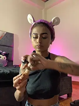 Snapshot of Dirty_isabella18 chatting on October 23, 2025, 7:23 pm Dirty isabella18 online show from October 23, 2025, 7:23 pm