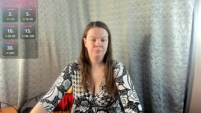 Snapshot of MiaLores chatting on March 8, 2026, 9:23 am MiaLores online show from March 8, 2026, 9:23 am