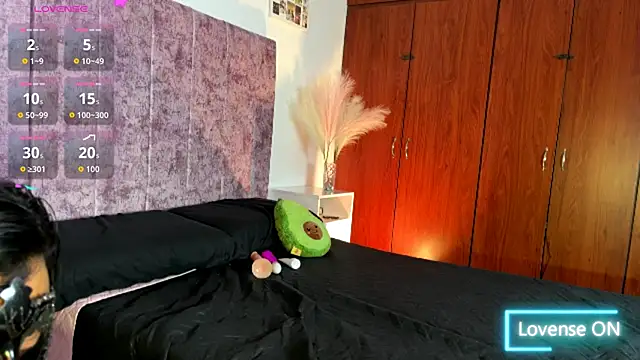 Snapshot of Kathika1 chatting on February 3, 2026, 5:27 am Kathika1 online show from February 3, 2026, 5:27 am