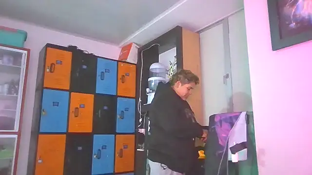 Hailey Curvy online show from September 10, 2025, 3:16 am