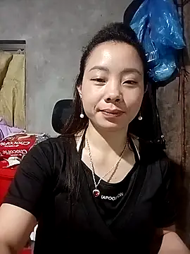 Snapshot of milo123-xx chatting on March 28, 2026, 12:17 pm milo123-xx online show from March 28, 2026, 12:17 pm