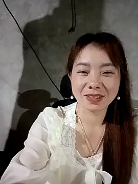 Snapshot of milo123-xx chatting on March 25, 2026, 12:37 pm milo123-xx online show from March 25, 2026, 12:37 pm