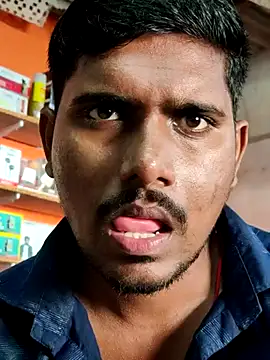 Snapshot of Markroco696 chatting on November 6, 2025, 2:48 am Markroco696 online show from November 6, 2025, 2:48 am