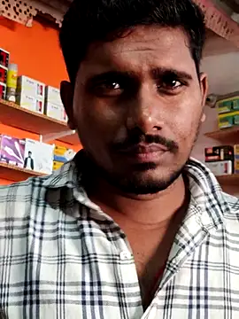 Snapshot of Markroco696 chatting on November 18, 2025, 3:54 am Markroco696 online show from November 18, 2025, 3:54 am